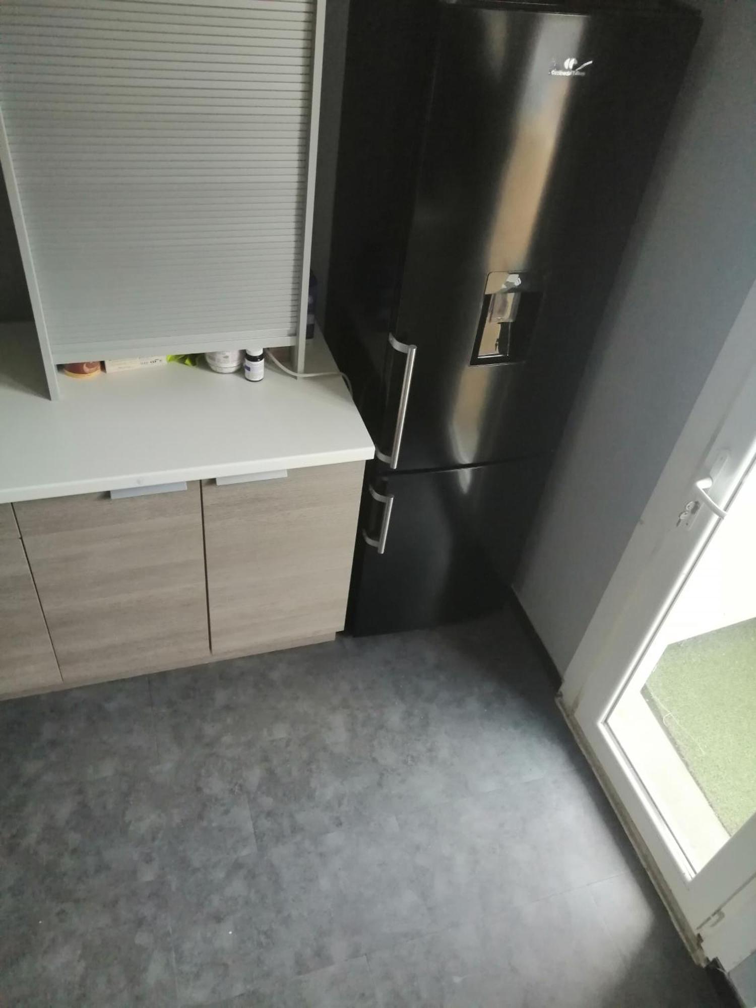 Chambre Dans Appartement A نيورْ المظهر الخارجي الصورة